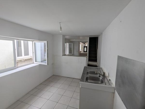 Autonome de plain pied à 15kms de la Côte