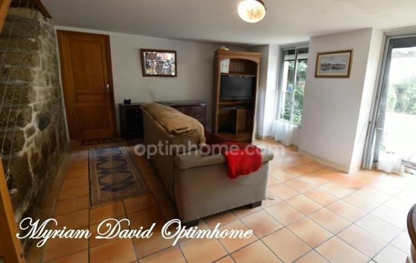 Maison de caractère 252 m² – 6 chambres – Jardin – Coeur de Rostrenen