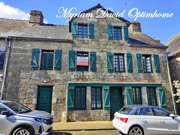 Maison de caractère 252 m² – 6 chambres – Jardin – Coeur de Rostrenen