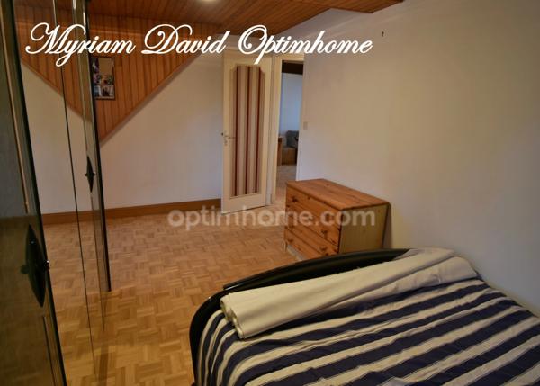 Maison de caractère 252 m² – 6 chambres – Jardin – Coeur de Rostrenen