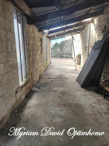 Maison de caractère 252 m² – 6 chambres – Jardin – Coeur de Rostrenen