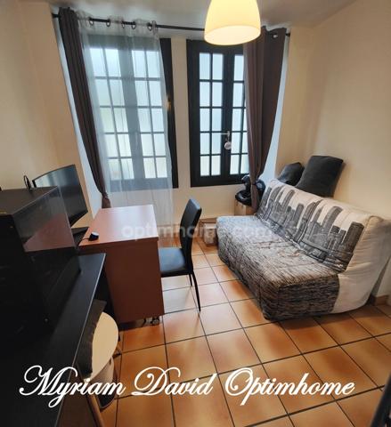 Maison de caractère 252 m² – 6 chambres – Jardin – Coeur de Rostrenen