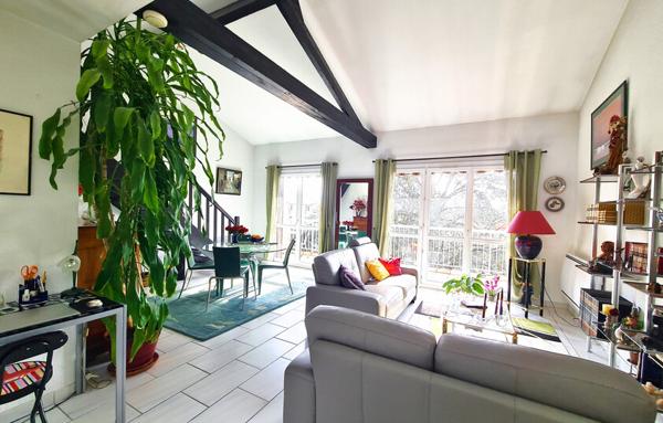 Appartement dernier étage balcon à Saint-Marcellin