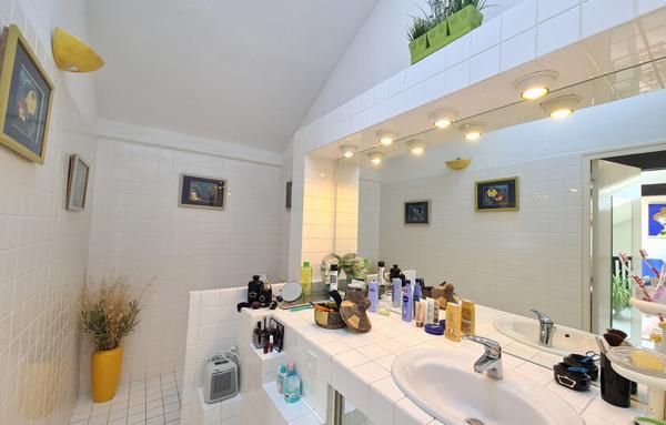 Appartement dernier étage balcon à Saint-Marcellin