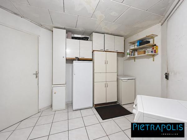 PIERRE-BÉNITE – MAISON FAMILIALE 4 CHAMBRES, JARDIN CLOS ET GARAGE