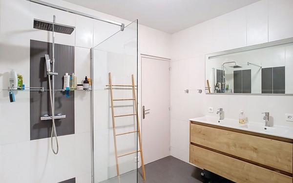 Maison à vendre    5 pièces • 159 m2 Vertou