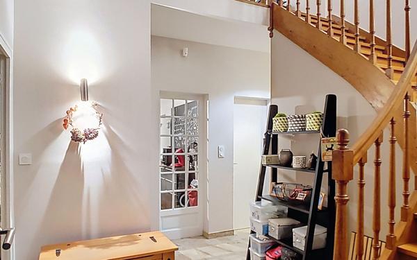 Maison à vendre    5 pièces • 159 m2 Vertou