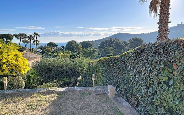 Maison à vendre    3 pièces • 51,02 m2 Saint-Raphaël