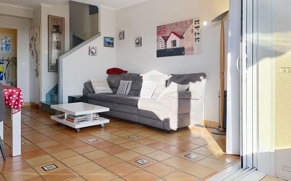 Maison à vendre    3 pièces • 51,02 m2 Saint-Raphaël