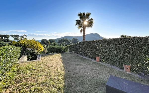 Maison à vendre    3 pièces • 51,02 m2 Saint-Raphaël