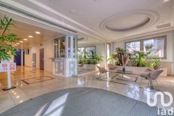 Appartement à vendre 1 pièce 40 m² Puteaux