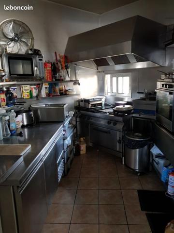 Bar-brasserie à vendre à PUY GUILLAUME (63)