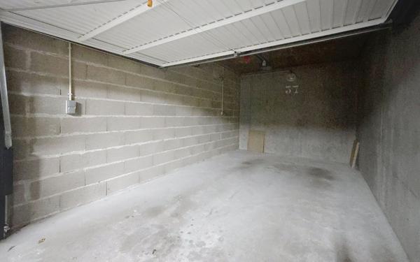 Appartement à vendre    3 pièces •  Tours