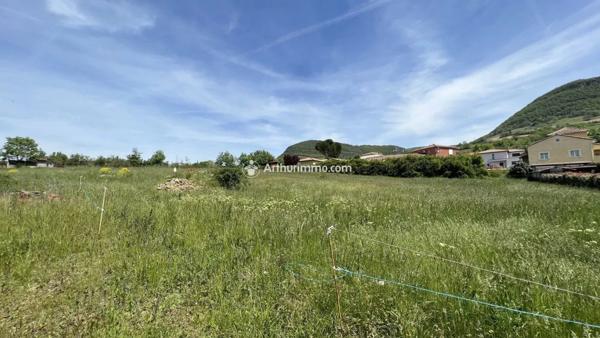 Vente Terrain à Saint-Georges-de-Luzençon
