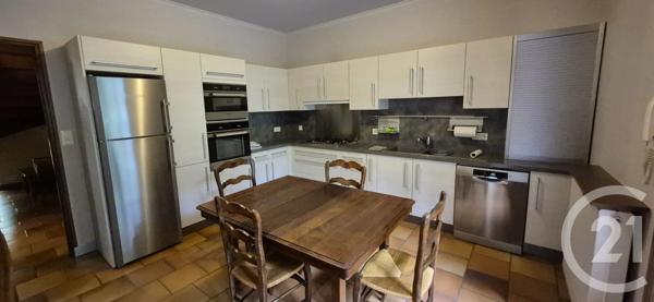 Maison à vendre  7 pièces - 234,36 m 2   LOUHANS CHATEAURENAUD  - 71