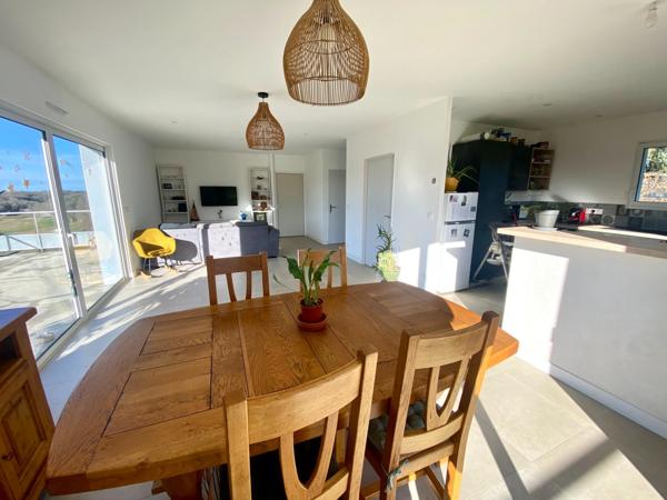 Maison contemporaine (RT2012) avec grande terrasse et vue imprenable de 6 pièces Proche de GRENADE SUR L'ADOUR (40)