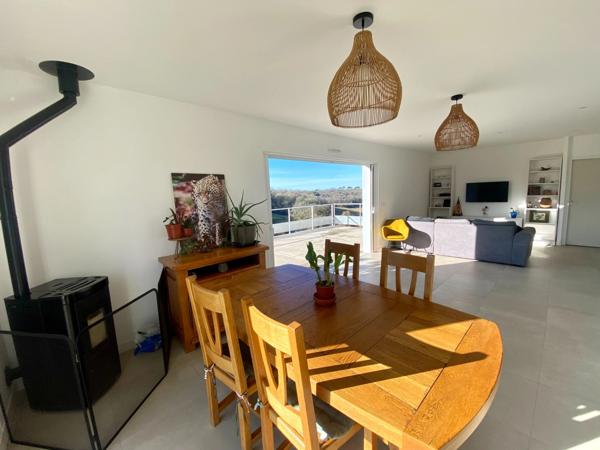 Maison contemporaine (RT2012) avec grande terrasse et vue imprenable de 6 pièces Proche de GRENADE SUR L'ADOUR (40)