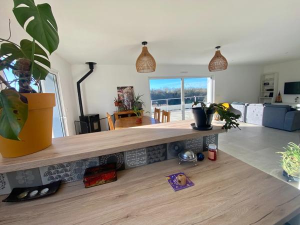 Maison contemporaine (RT2012) avec grande terrasse et vue imprenable de 6 pièces Proche de GRENADE SUR L'ADOUR (40)