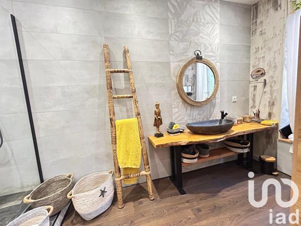 Appartement à vendre 4 pièces 113 m² Hyères