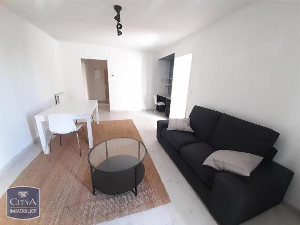 Appartement à louer 2 pièces 51.03m²