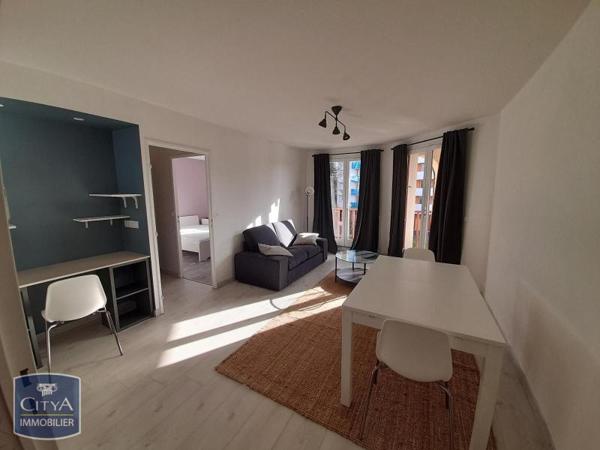 Appartement à louer 2 pièces 51.03m²