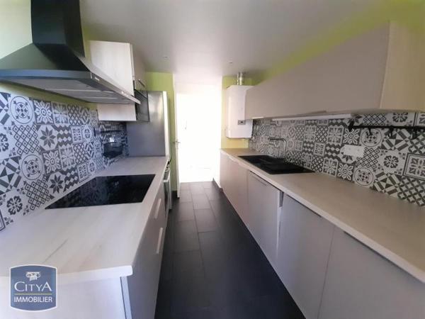 Appartement à louer 2 pièces 51.03m²