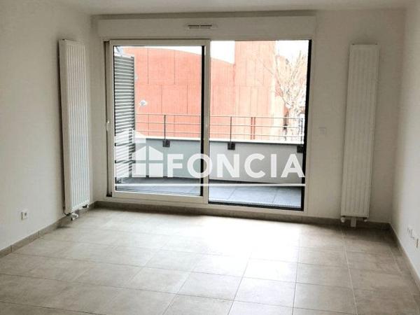 Location Appartement 2 pièces 42.47 m² - 20/24 RUE VALITON Clichy 92110