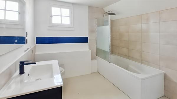 Maison Saint Marcel 7 pièce(s) 135m2