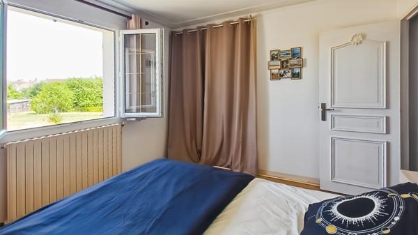 Maison Saint Marcel 7 pièce(s) 135m2