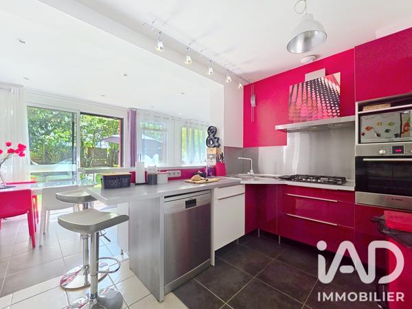 Maison à vendre 6 pièces 143 m² Fresnes