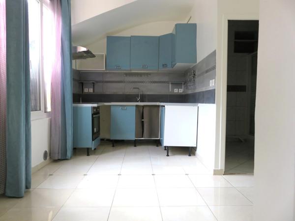 Appartement à vendre 2 pièces AUBERVILLIERS (93)