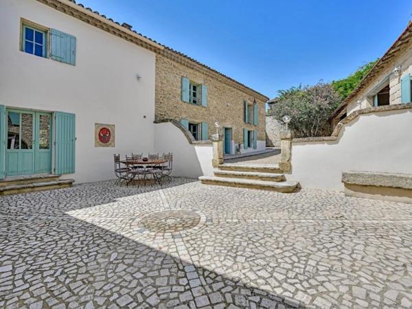 À vendre – Mas d'exception - Authenticité , modernité et art de vivre entre Nîmes et Montpellier