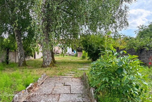 Authentique maison lorraine avec cachet - 7 pièces - 215m2 – grand jardin & annexes – MONTAUVILLE (54)