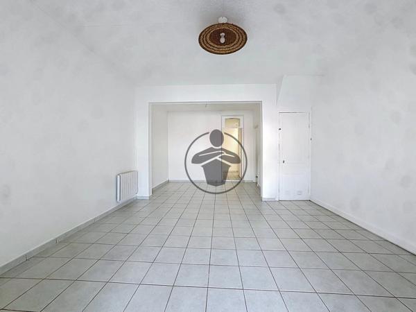 Vente                                                      Maison
                        
                     3 pièces                      67 m2                     à Saint-Quentin