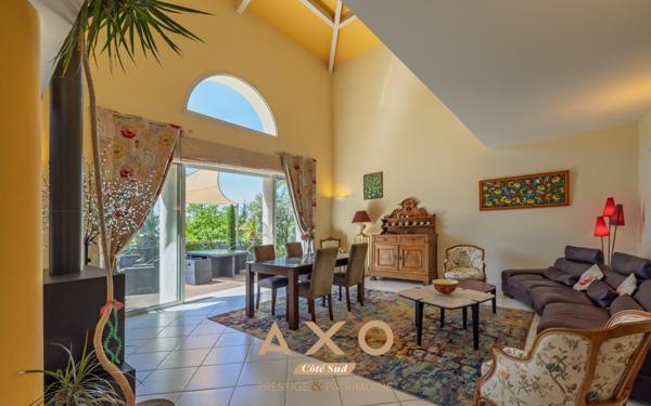 EGUILLES - MAISON - 194 m² - T6 - PISCINE - TERRAIN 1 072 m² - 1 195 000 €