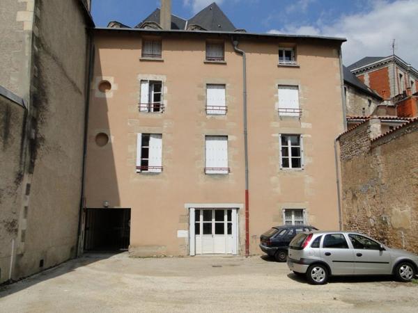 Studio avec coin nuit d'env. 18 m² situé Rue Jean Alexandre