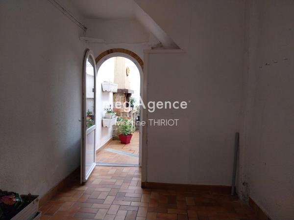 Maison à BRAY-SUR-SEINE, 77480 - 5 pièces 143m²