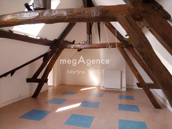 Maison à BRAY-SUR-SEINE, 77480 - 5 pièces 143m²