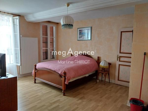 Maison à BRAY-SUR-SEINE, 77480 - 5 pièces 143m²