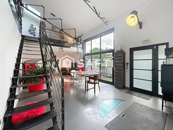 Loft de plus de 160m² avec Piscine et garage - TOULOUSE