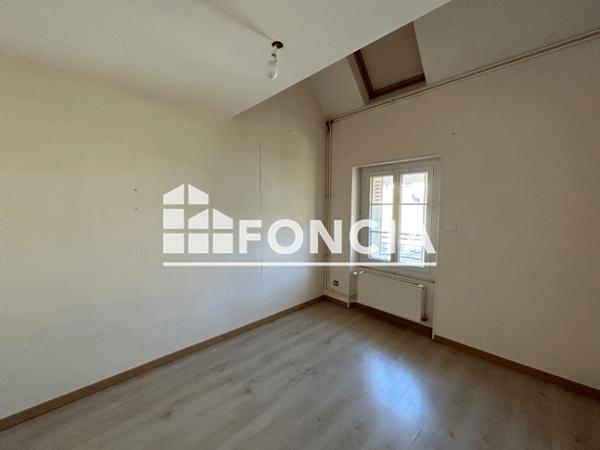 Location Appartement 4 pièces 78.92 m² - 15 RUE EMILE MORLOT Chateau Thierry 02400
