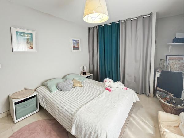 Maison Rognonas 4 pièce(s) 64 m2