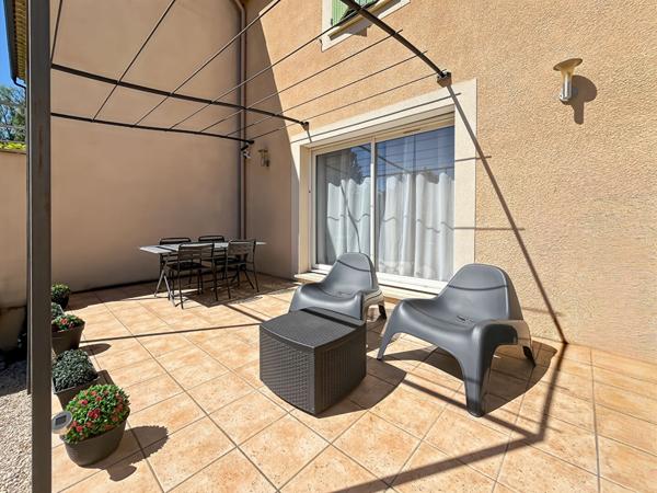 Maison Rognonas 4 pièce(s) 64 m2
