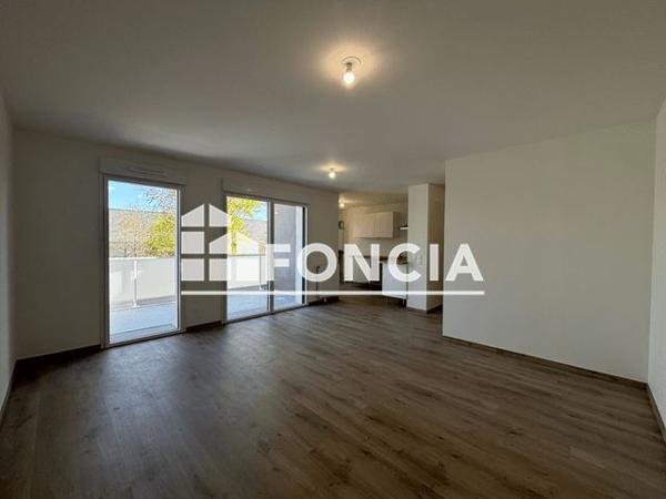 Location Appartement 3 pièces 69.78 m² - 10 Rue de Port Royal Honfleur 14600