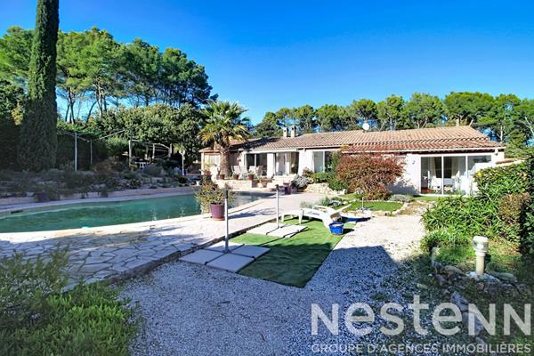 A VENDRE MAISON TRANS EN PROVENCE 145m² - au CALME - 2945 m² de terrain - Piscine