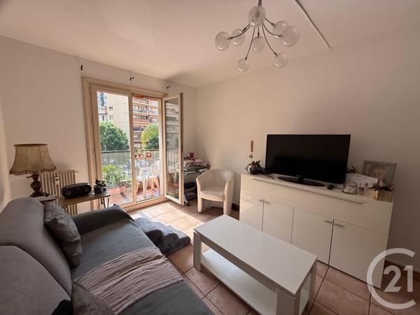 Appartement F2 à vendre  2 pièces - 48 m2 LES PINS - 16
