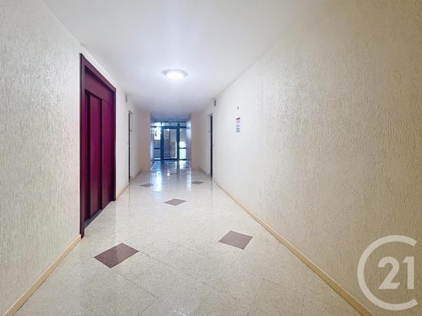 Appartement T2 à vendre  2 pièces - 52,41 m2 TINQUEUX - 51