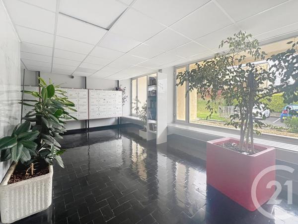 Appartement T2 à vendre  2 pièces - 52,41 m2 TINQUEUX - 51