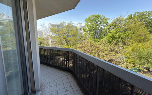 Appartement à vendre    1 pièce • 34,85 m2 Saint-Maur-des-Fossés