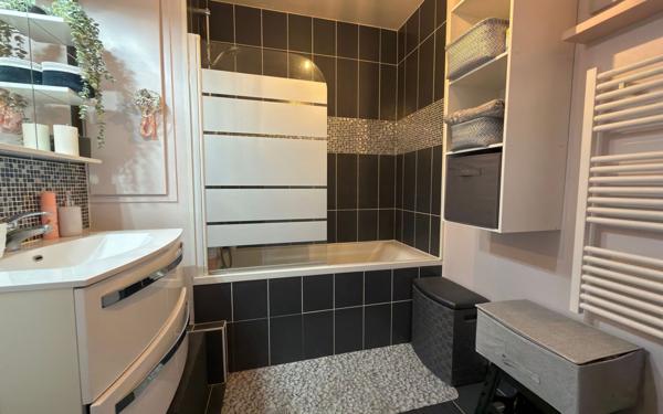 Appartement à vendre    1 pièce • 34,85 m2 Saint-Maur-des-Fossés